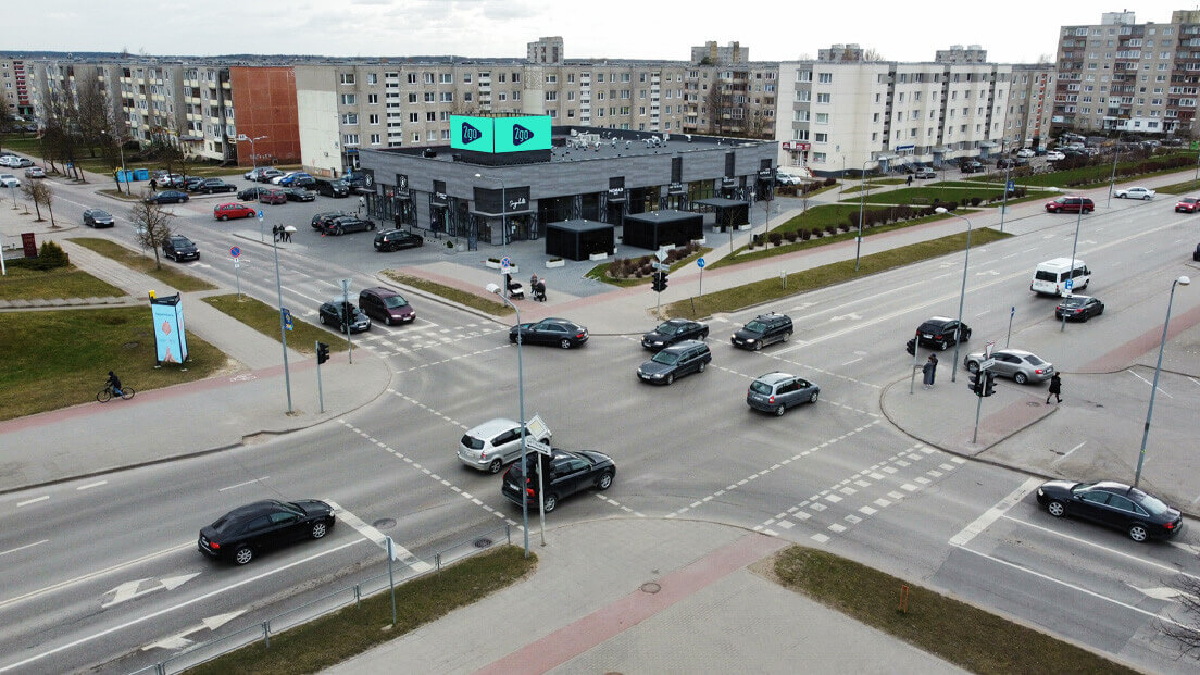 Nowy telebim „2go“ w Możejkach – „Centrum“